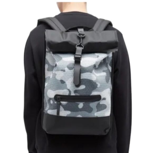 NWT Rains Rolltop Rucksack Mesh Camo 19,2”x4,4”x12,8”